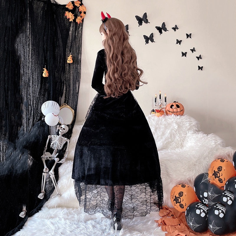 Ghost Queen Costume — Stage Witch — view 4