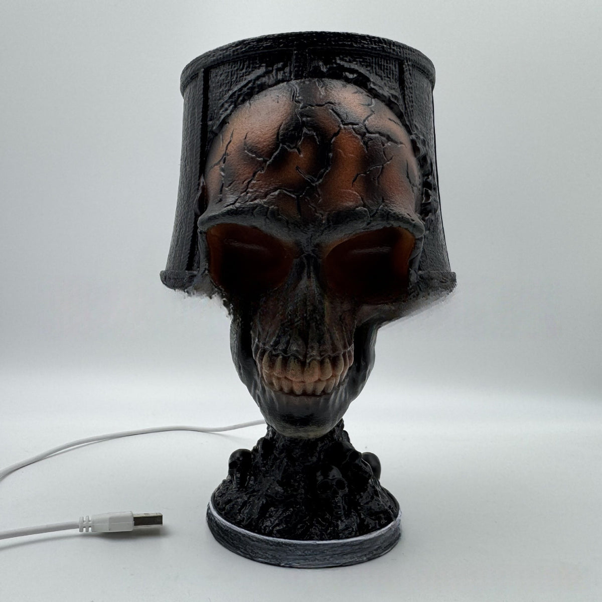 Resin Garden Skull Lamp — Outdoor Decor — view 5